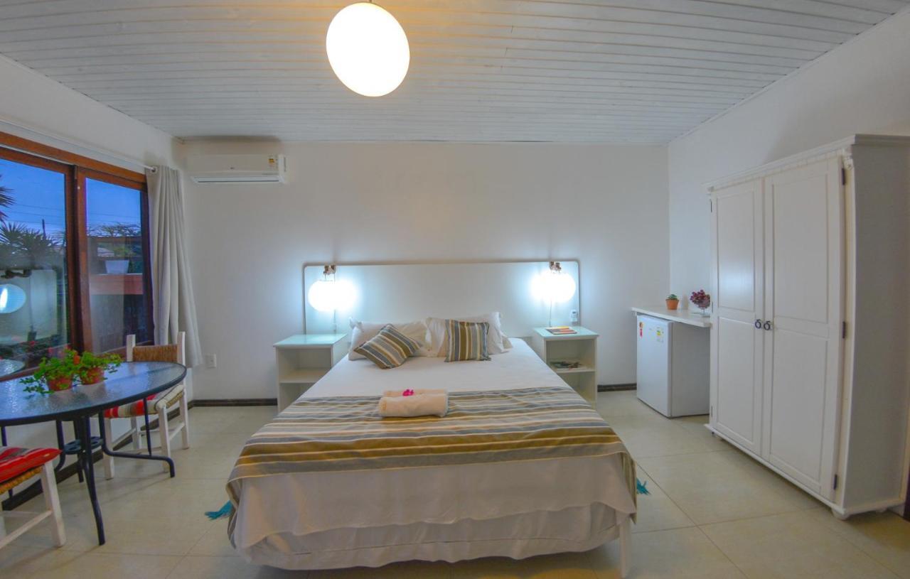 Pousada Vigia Das Marés Praia do Rosa Habitación foto